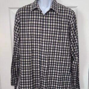 Banana Republic Black and White Casual Button Down Shirt